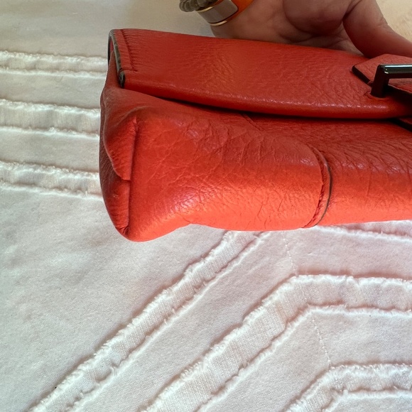 REED KRAKOFF LEATHER CLUTCH, CORAL - Picture 5 of 11